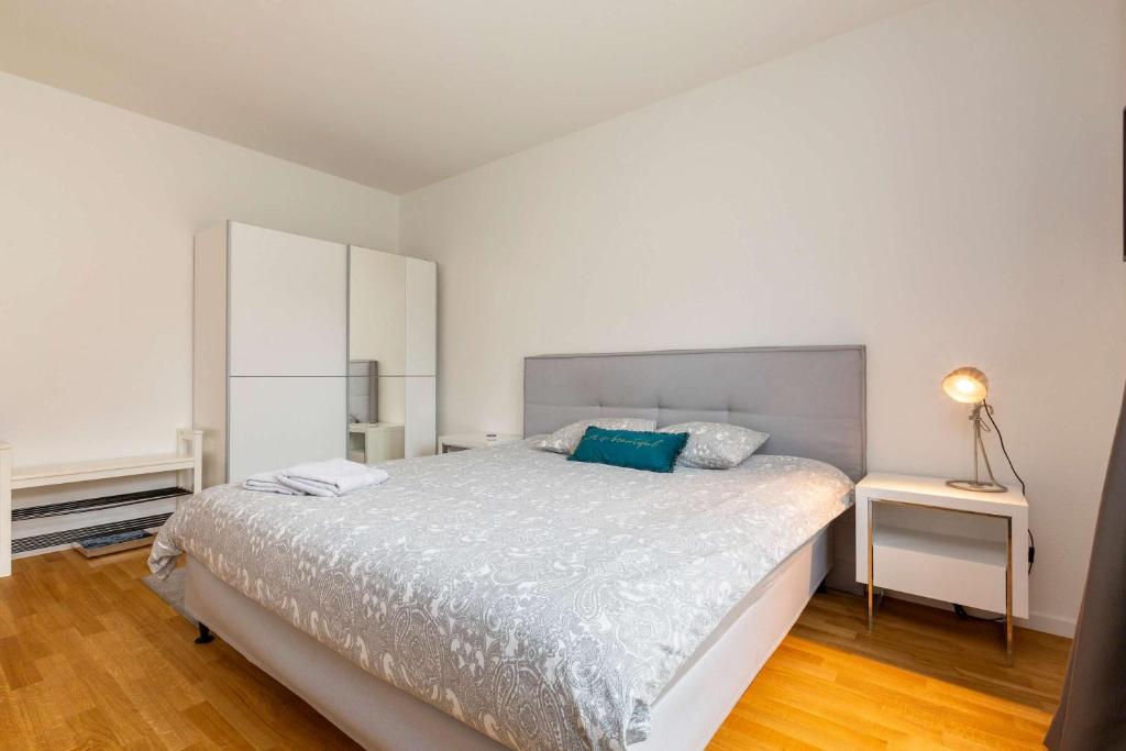 KAYA Zurich Apartment SAPPHIRE - Downtown 2BR Deluxe Apt - Resim 12