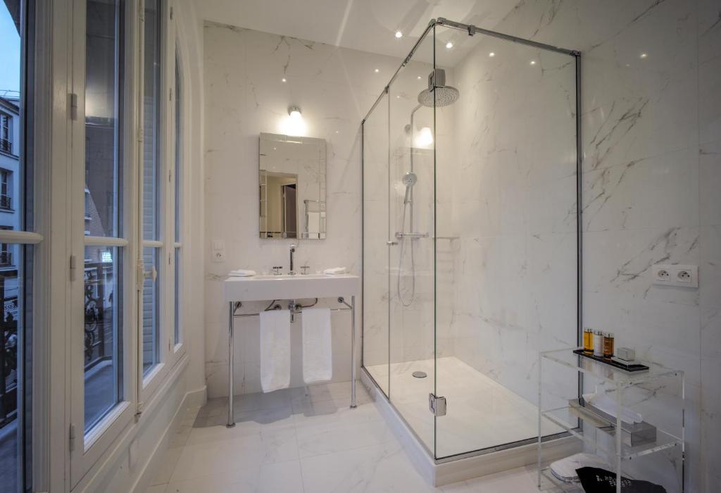 Relais12bis Bed & Breakfast By Eiffel Tower - 11