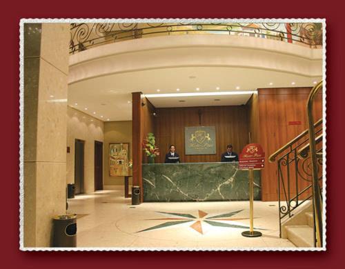 Master Plaza Hotel