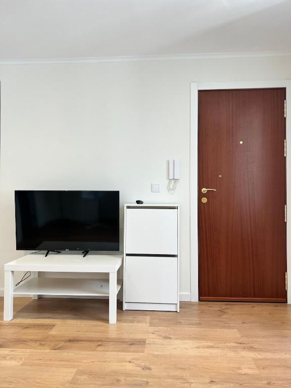TV a/nebo společenská místnost v ubytování Very central location apartment