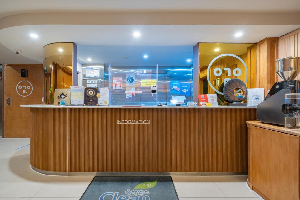 Certifikát, hodnocení, plakát nebo jiný dokument vystavený v ubytování Hotel Yoegieottae Gwangju Station