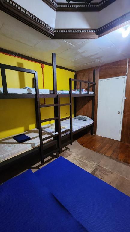 Postel nebo postele na pokoji v ubytování Screaming Gecko Hostel