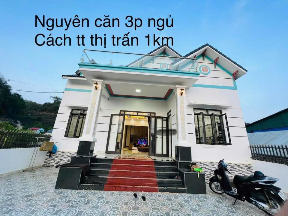 Budova, kde se vila nachází