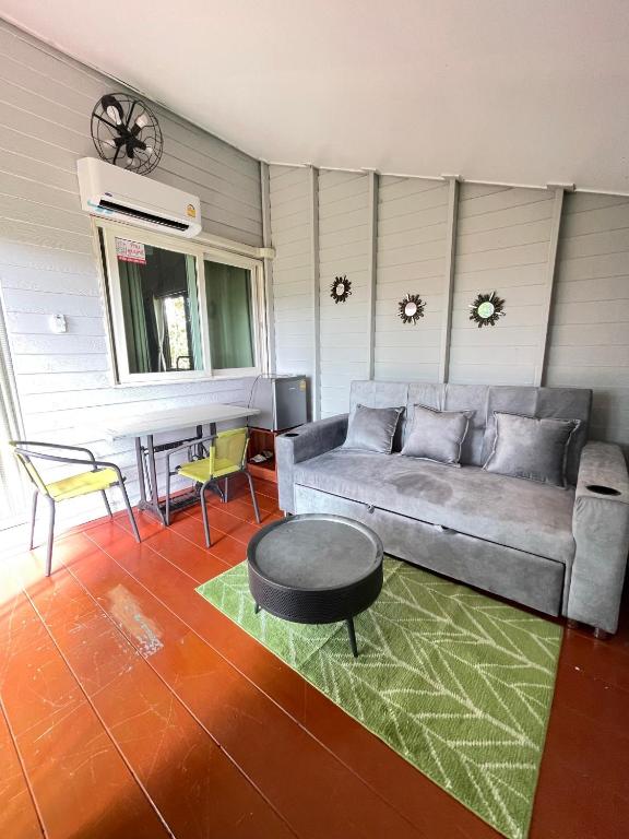 Posezení v ubytování One khaokho homestay