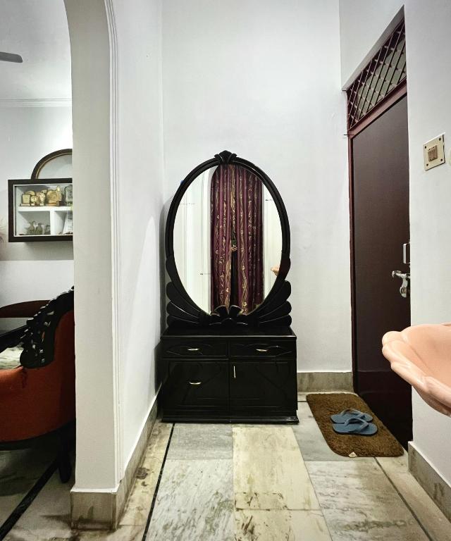 Fotografie z fotogalerie ubytování Veena Villa Luxury Suite Ayodhya - 2km from Ram Mandir v destinaci Ayodhya