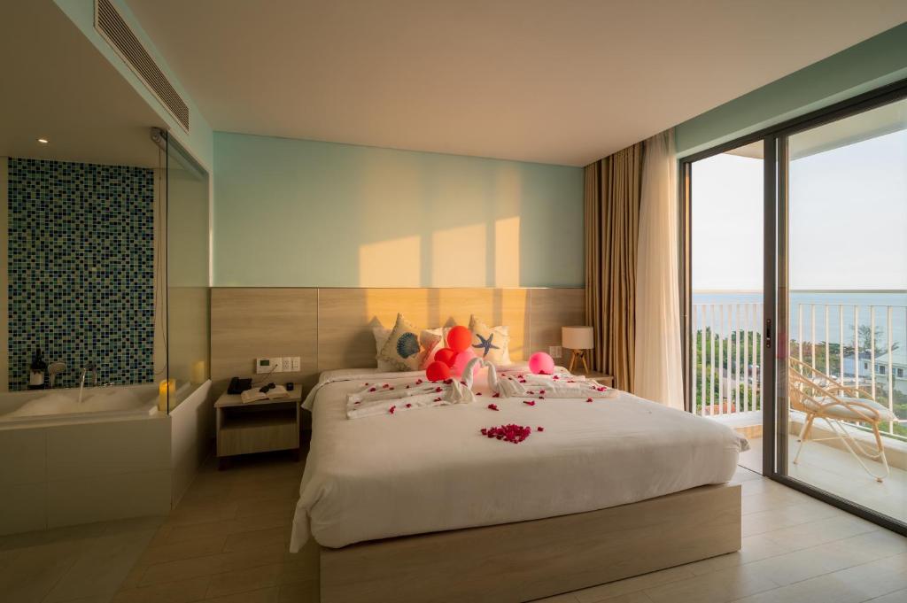 Suite Có Giường Cỡ King Nhìn Ra Biển
