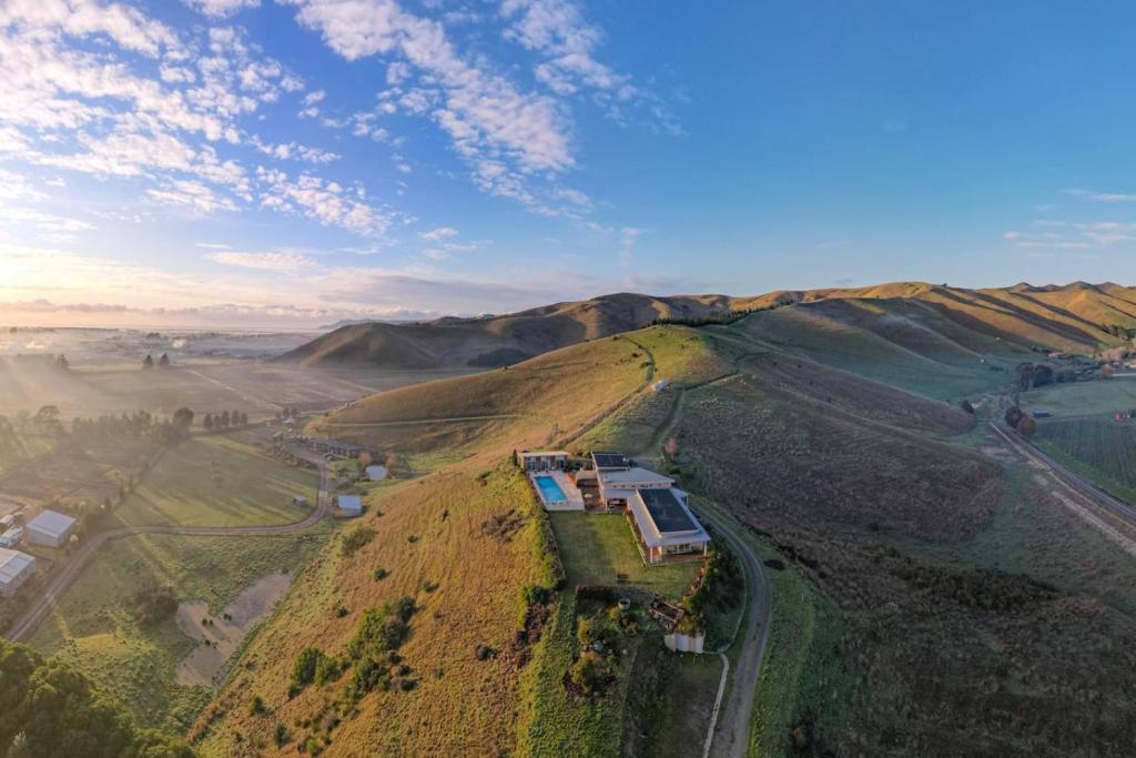 Mountainview Villa Suite in an 6-bedroom Villa - Resim 1