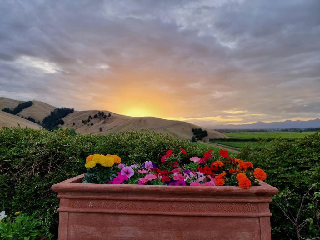 Mountainview Villa Suite in an 6-bedroom Villa - Resim 12