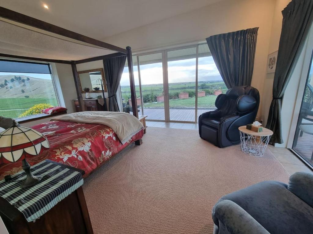 Mountainview Villa Suite in an 6-bedroom Villa - Resim 9