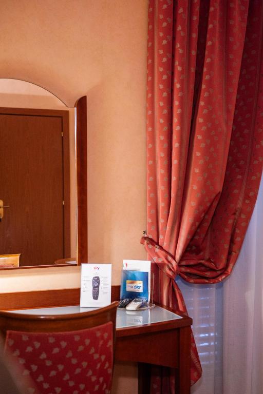 Fotografia z galérie ubytovania Massimo Plaza Hotel v destinácii Palermo