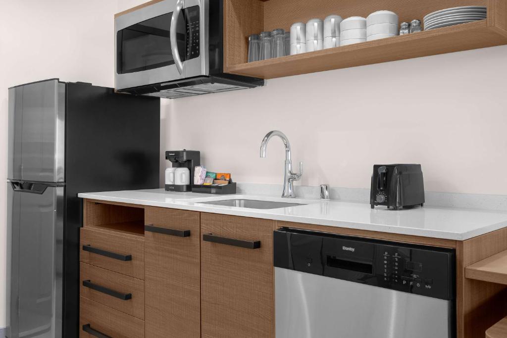 Home2 Suites By Hilton Eureka - 一室公寓套房 - 带两张大号床