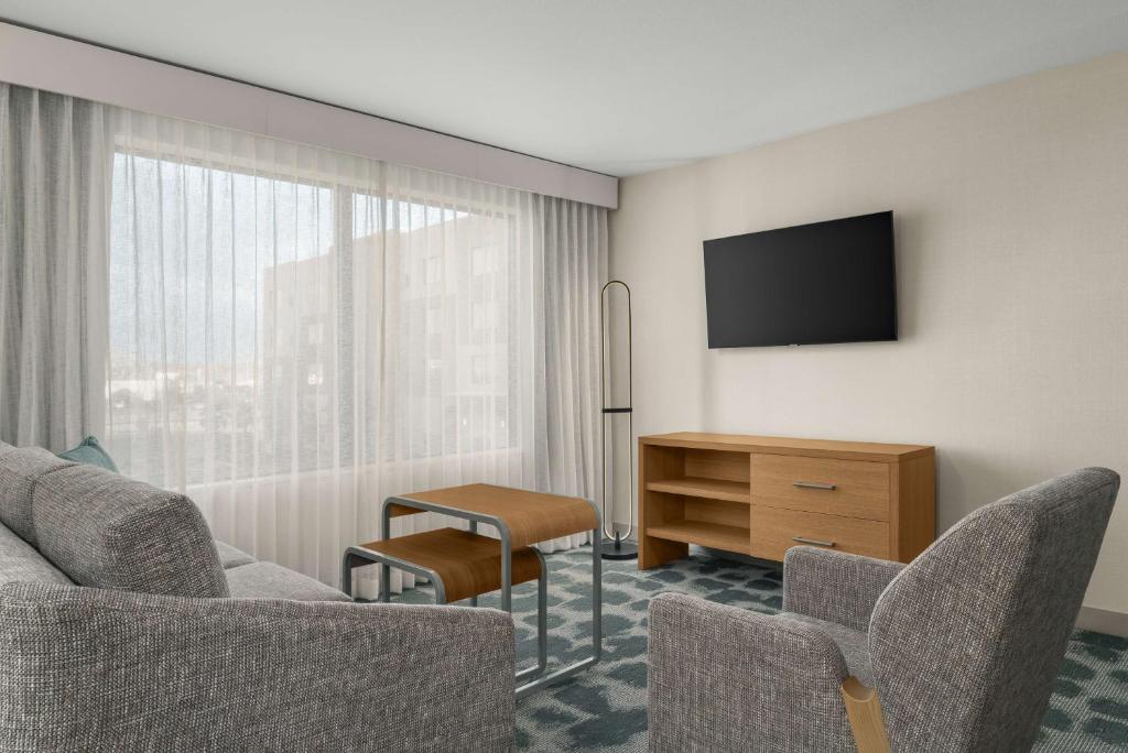 Homewood Suites By Hilton North Las Vegas Speedway photo