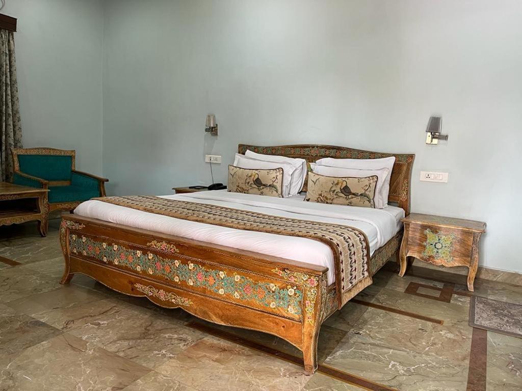 Postel nebo postele na pokoji v ubytování Foreign Guest house