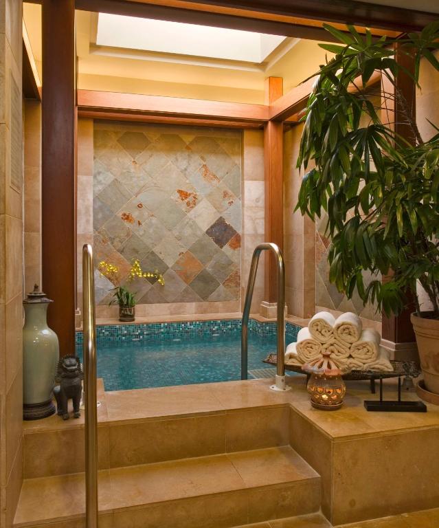 Bazén v ubytování Hyatt Regency Maui Resort & Spa nebo v jeho okolí