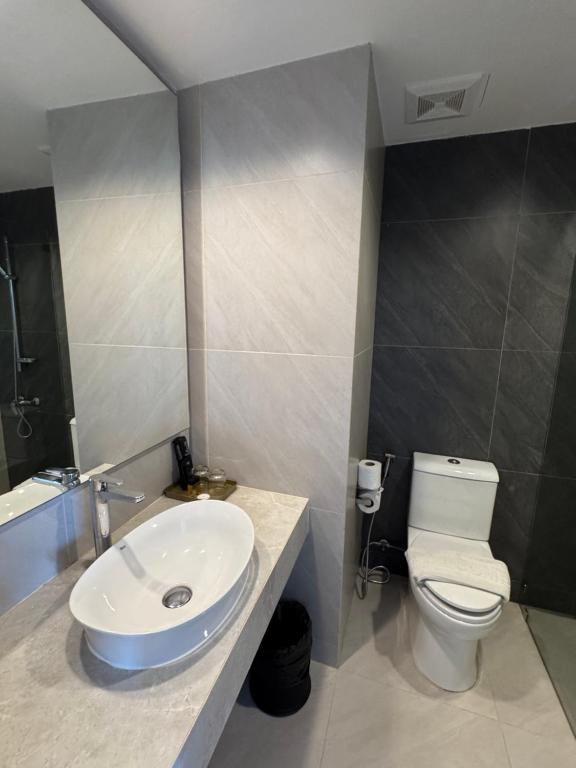 Hermann Hotel Pattaya - SHA Extra Plus - Resim 28