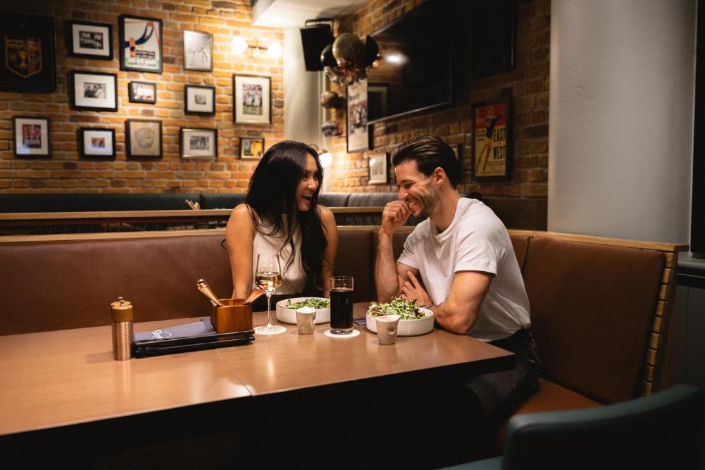 Munich Marriott Hotel - Resim 6