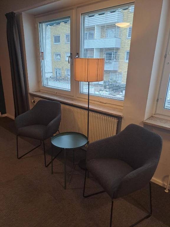 Posezení v ubytování HOTEL N Hostel Malmö City