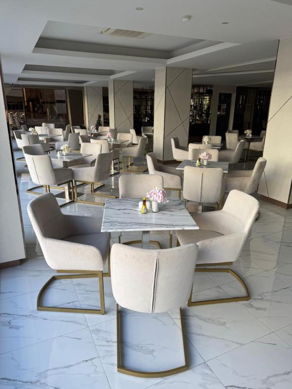 Hermann Hotel Pattaya - SHA Extra Plus - Resim 7