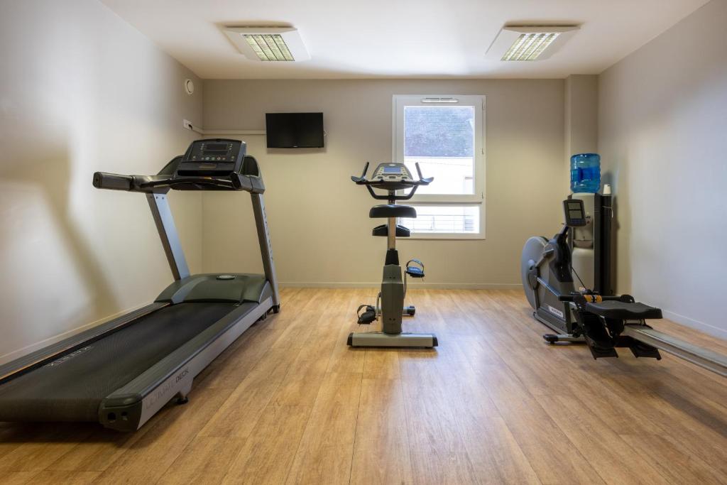 Fitness centrum a/nebo fitness zařízení v ubytování Appart Hotel Odalys City Rennes Lorgeril
