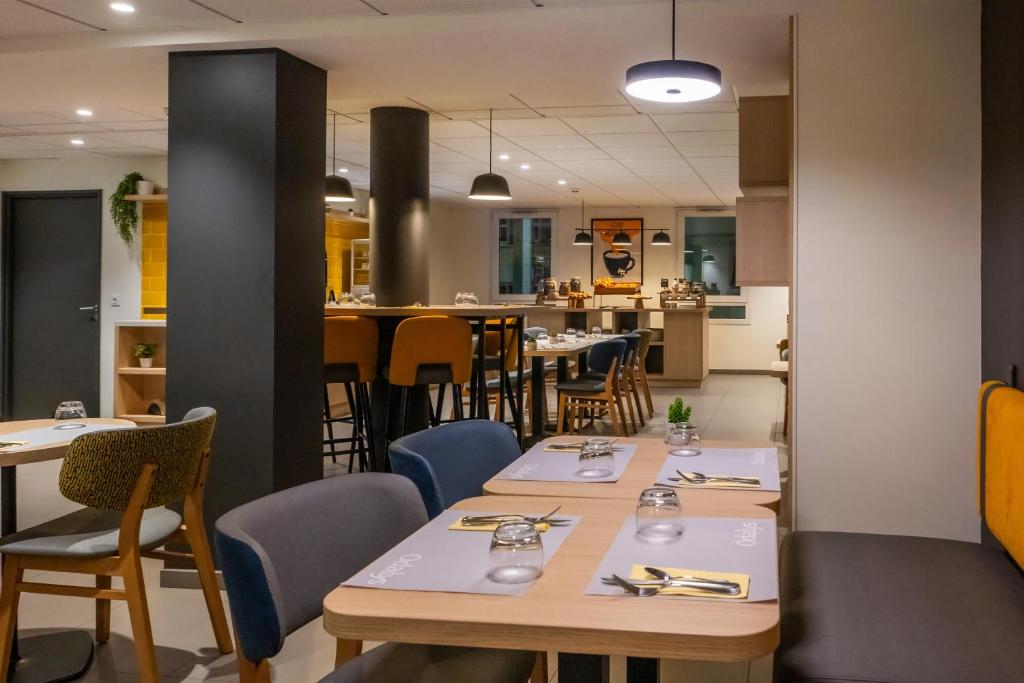 Restaurace v ubytování Appart Hotel Odalys City Rennes Lorgeril