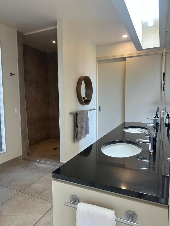 Panoramic Views - Resim 12