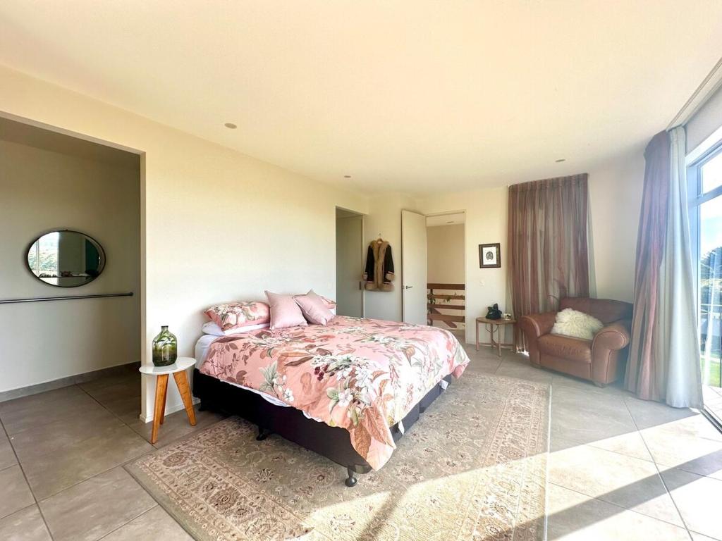 Panoramic Views - Resim 13