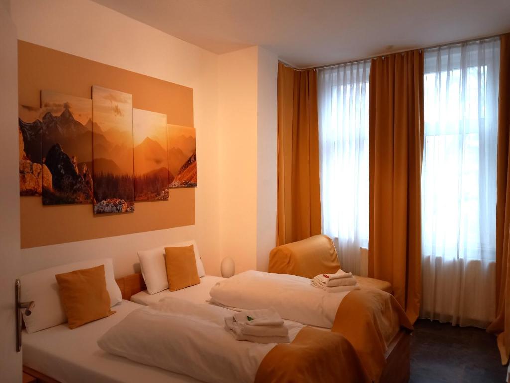 Hotel Karolinger - Resim 11