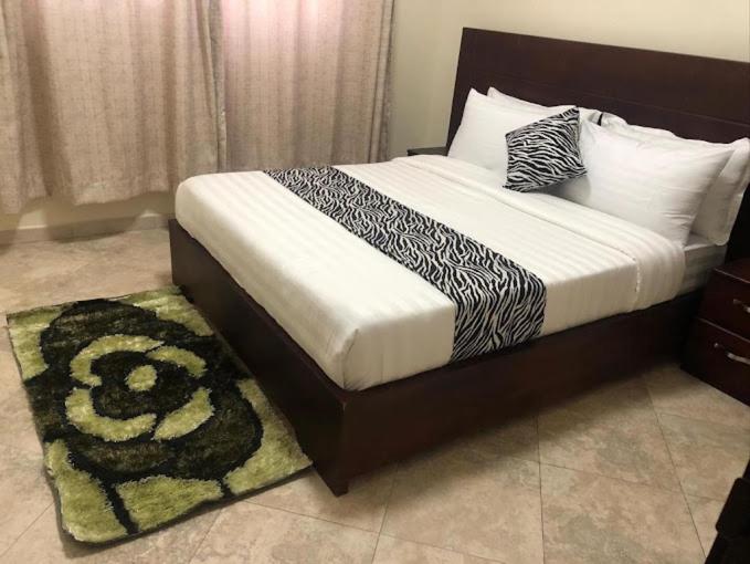 Ảnh trong thư viện ảnh của SONKOYAZ BED AND BREAKFAST Near UN BASE ở Entebbe