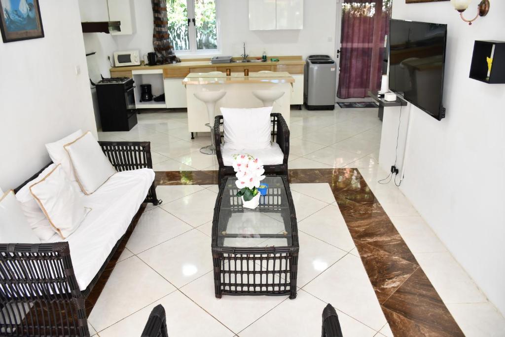 Kuchyň nebo kuchyňský kout v ubytování Martello Apartments