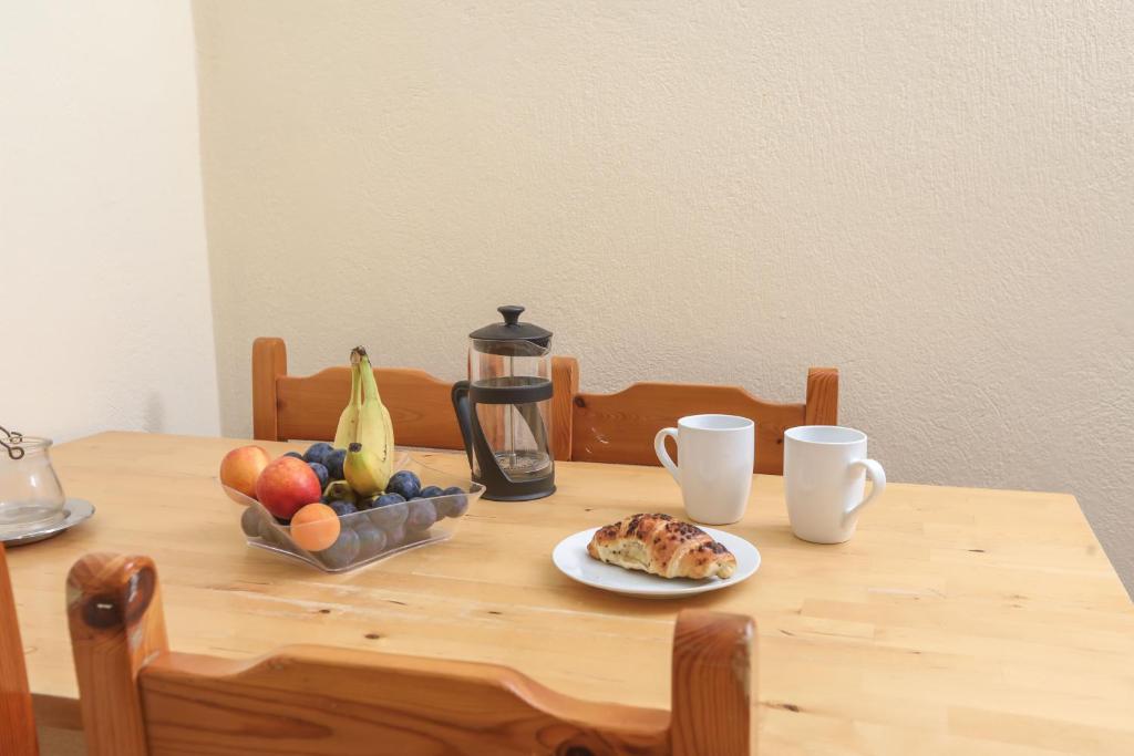 Jídlo v aparthotelu nebo okolí