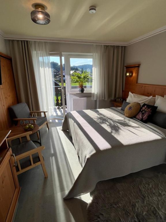 Postel nebo postele na pokoji v ubytování Hotel Sonnenhof 3-Sterne-Superior