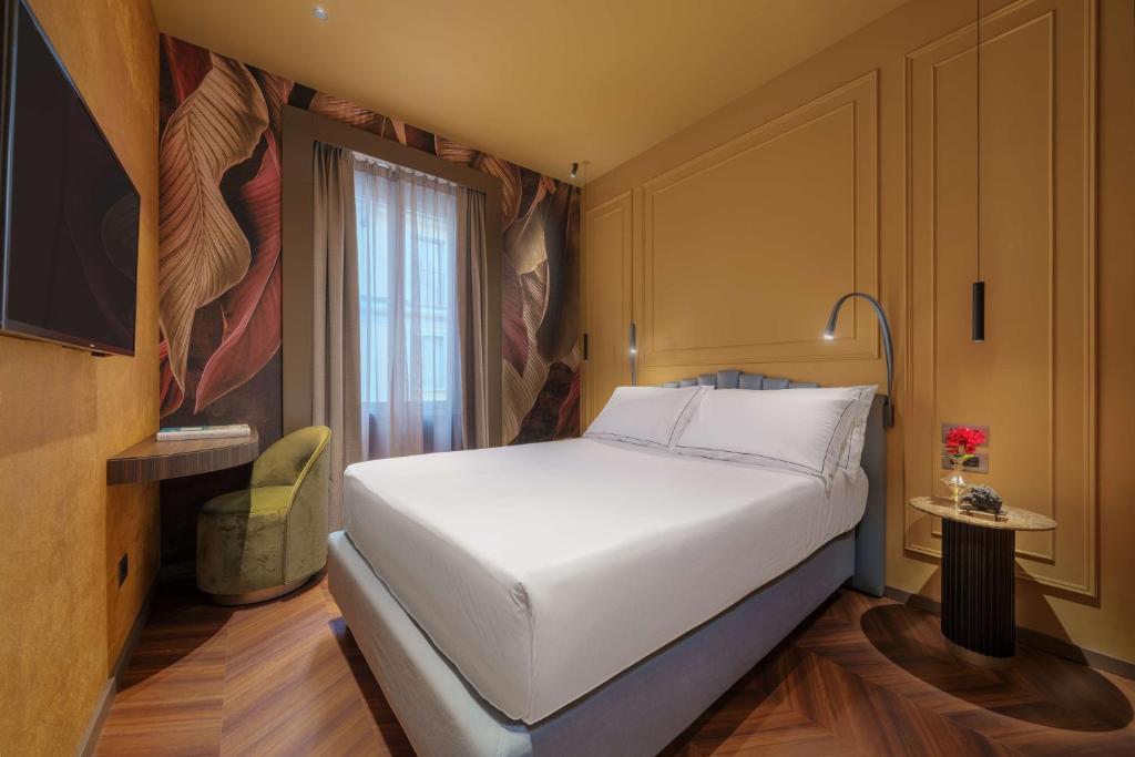 
Deluxe Room with French Bed
