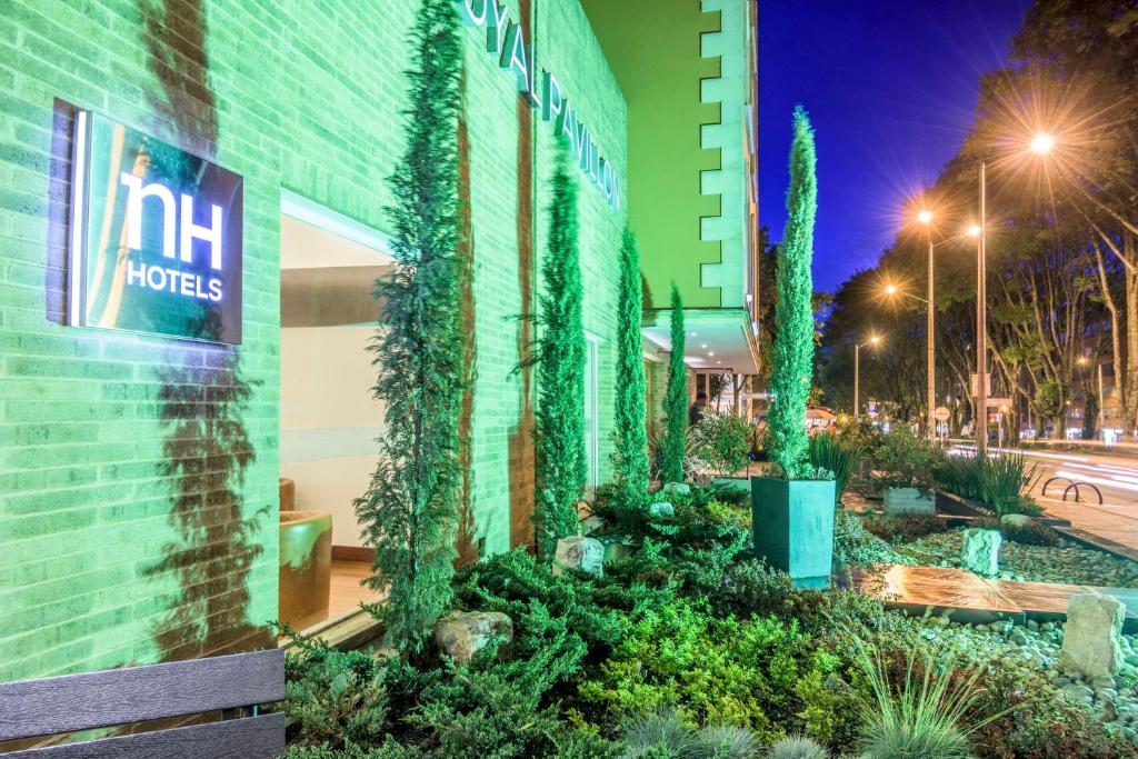 Budova, kde se hotel nachází