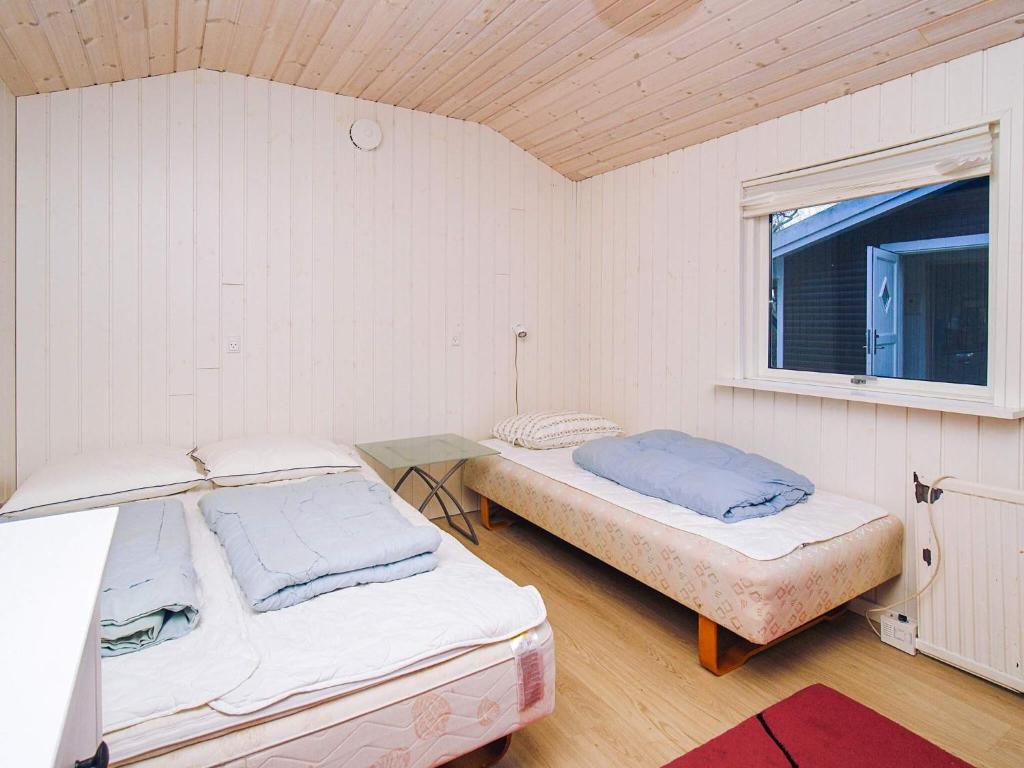 Postel nebo postele na pokoji v ubytování 6 person holiday home in Slagelse