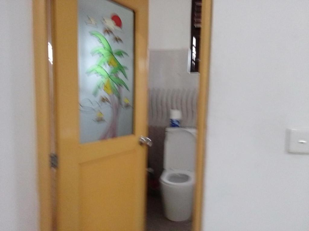 Koupelna v ubytování Pravindi Guest Home