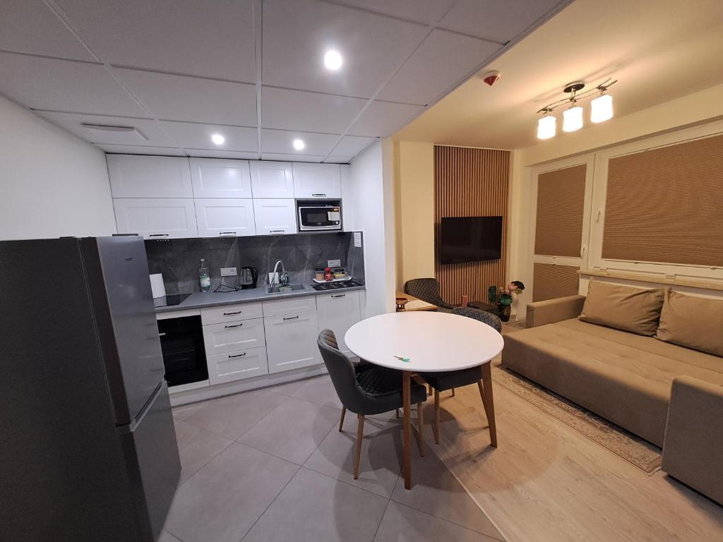 Warsaw Smart Apartment with Parking - Resim 39