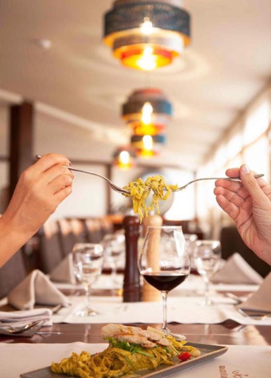 Hotel Kraljevi Cardaci - Resim 38