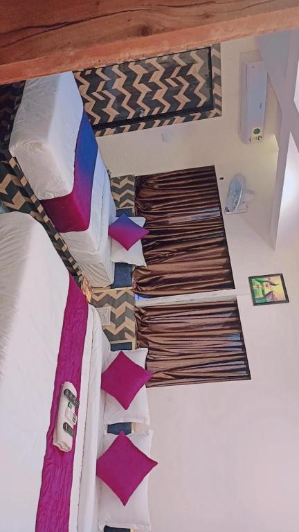 Fotografie z fotogalerie ubytování Hotel Karnavati v destinaci Ahmadábád