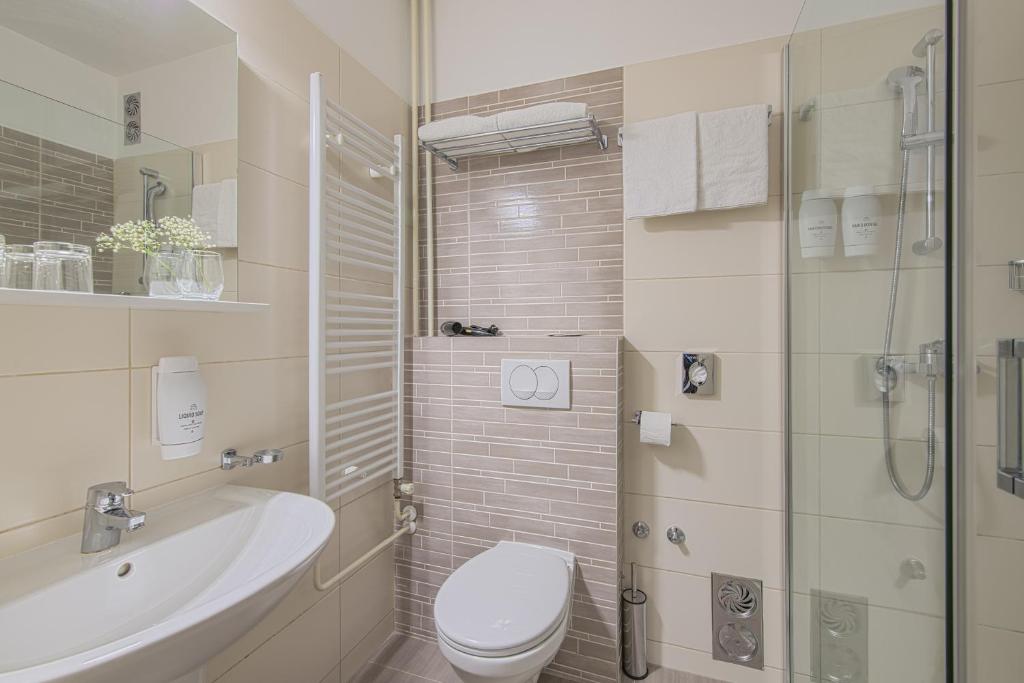 Koupelna v ubytování Hotel Omorika