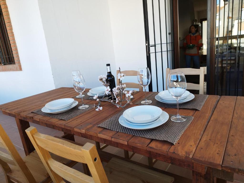 Reštaurácia alebo iné gastronomické zariadenie v ubytovaní Los Olivos de Fondon