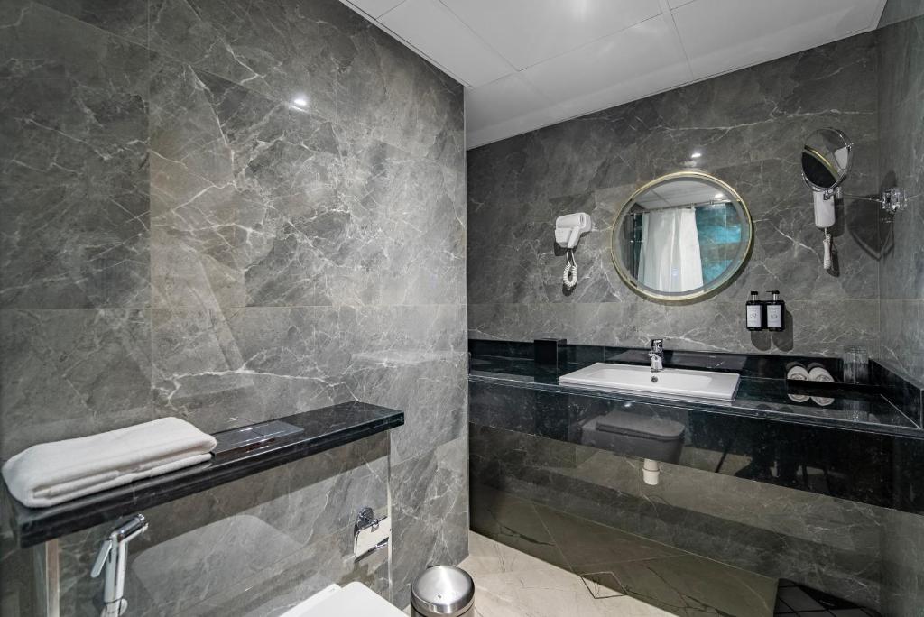 Grand Ambassador Hotel - Resim 18