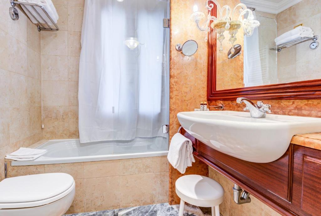 Hotel Antiche Figure - 7