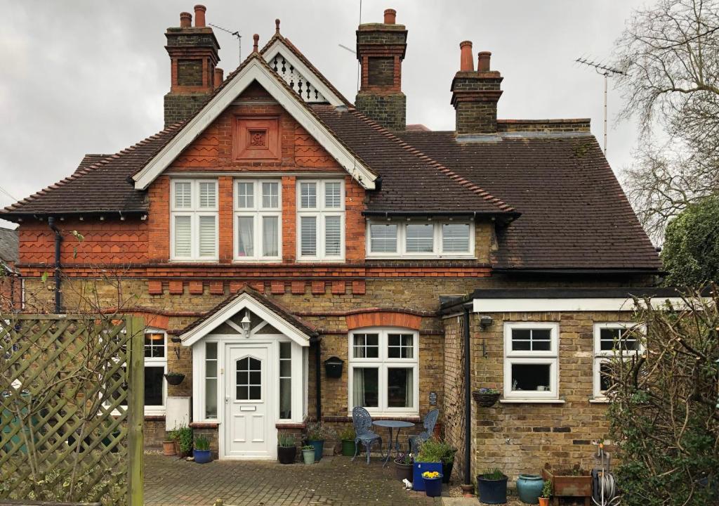 Hoone, kus kodumajutus asub