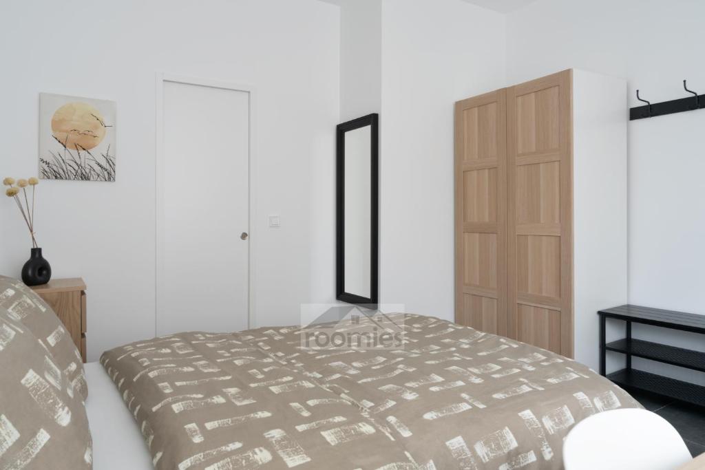 Roomies Luxembourg Centre Gare - Resim 4