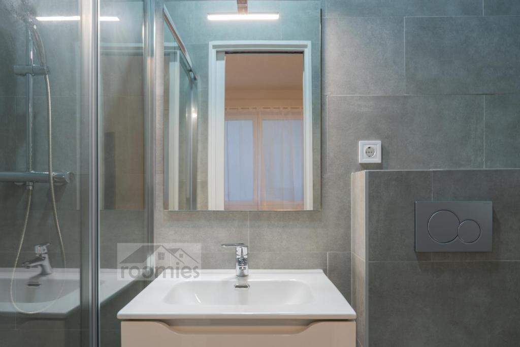 Roomies Luxembourg Centre Gare - Resim 28