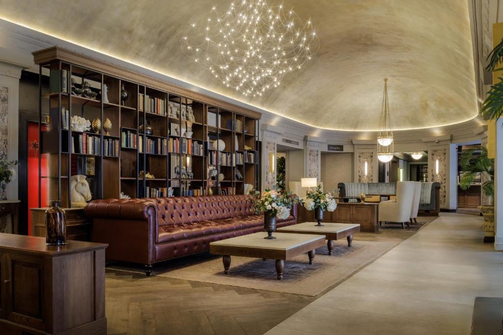 The Queens Hotel - Resim 4