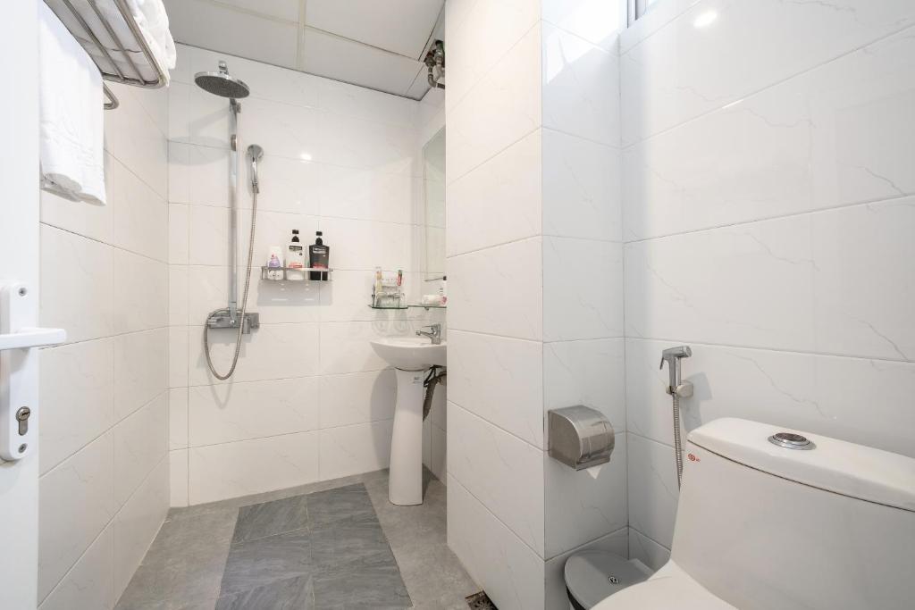 Koupelna v ubytování A25 Hotel - 53 Tuệ Tĩnh