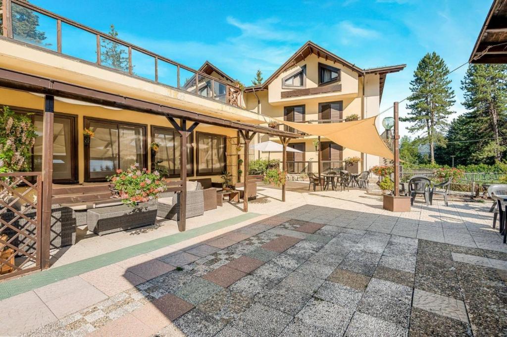 Budova, kde se hotel nachází
