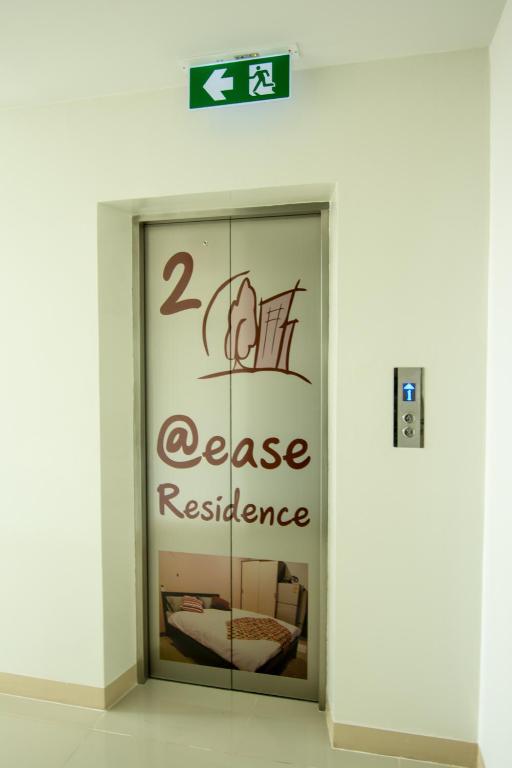 Fotografie z fotogalerie ubytování At Ease Hotel Suvarnabhumi v destinaci Bang Phli