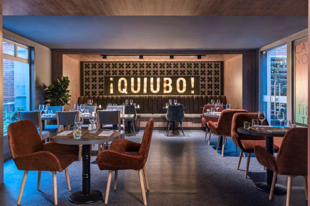 Posezení v ubytování Avani Royal Zona T Bogotá Hotel (previously NH Bogotá Boheme Royal)